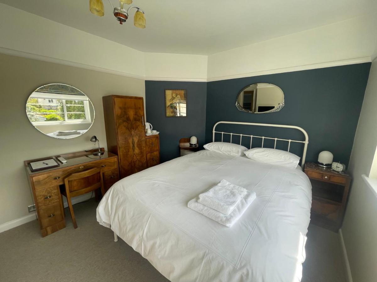 Milvil Bed and Breakfast Gosport Exteriör bild
