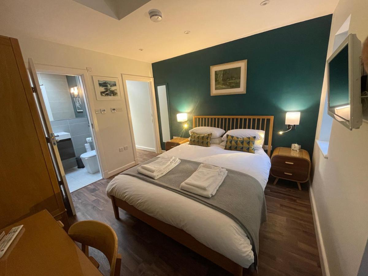Milvil Bed and Breakfast Gosport Exteriör bild